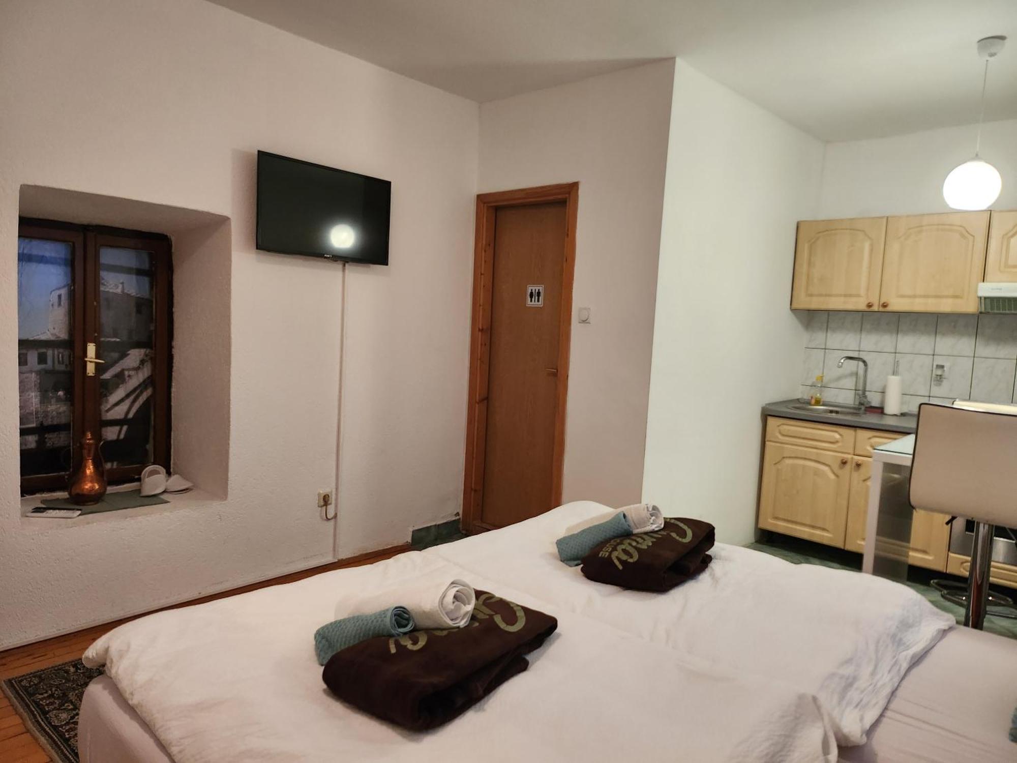 Apartmani Guma Mostar Stari Grad חדר תמונה